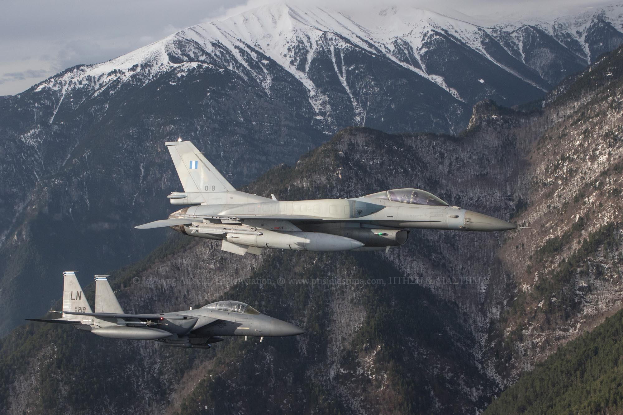 F16V stip