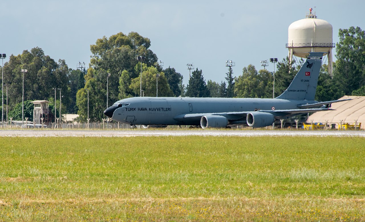 Boeing: Συμβόλαιο υποστήριξης για τα τουρκικά KC-135 - Πτήση