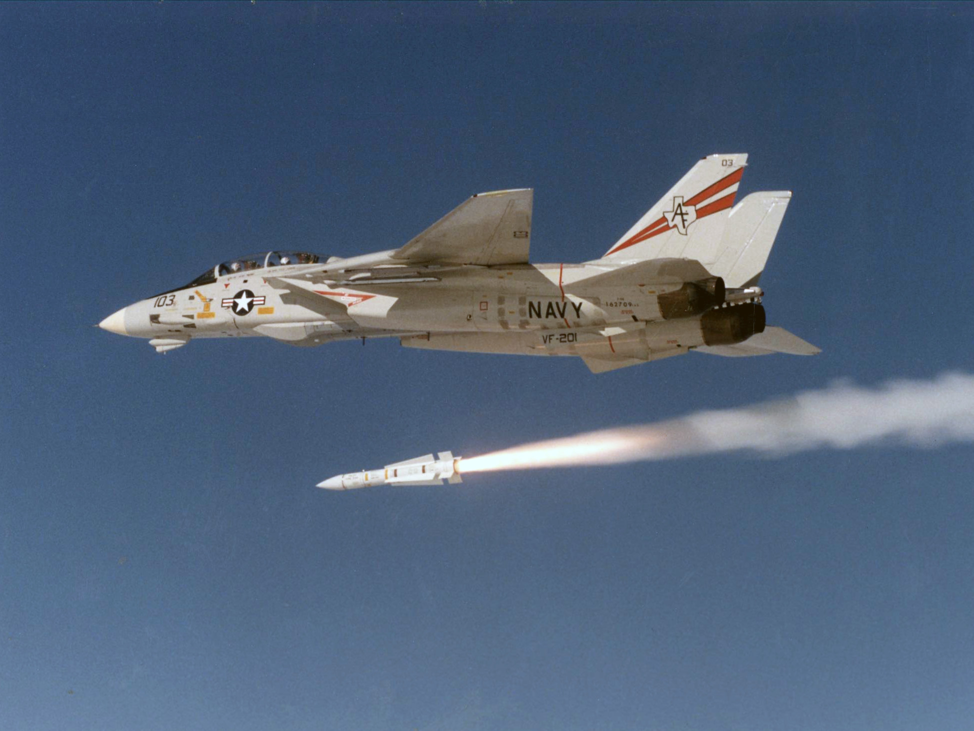 https://flight.com.gr/wp-content/uploads/2022/09/F-14A_Tomcat_of_VF-201_fires_AIM-54_in_1987.jpg