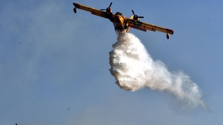 Aujourd’hui 4 Canadairs arrivent de France et d’Italie