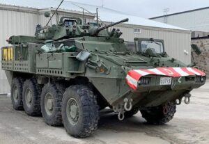 Ο Καναδάς στέλνει 50 τεθωρακισμένα οχήματα Super Bison στην Ουκρανία