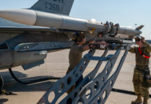 Πύραυλοι AIM-120C-8 AMRAAM για τη Δανία – τι πληρώνει