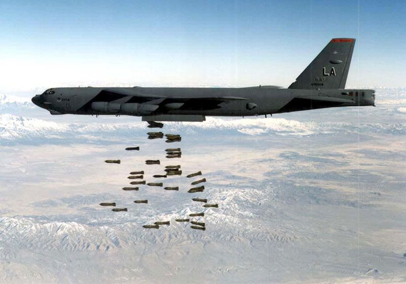 bombs-US-Air-Force-training-exercise-B-52