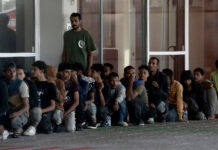 Migration minister: Migrants rescued south of Gavdos to be held in police custody