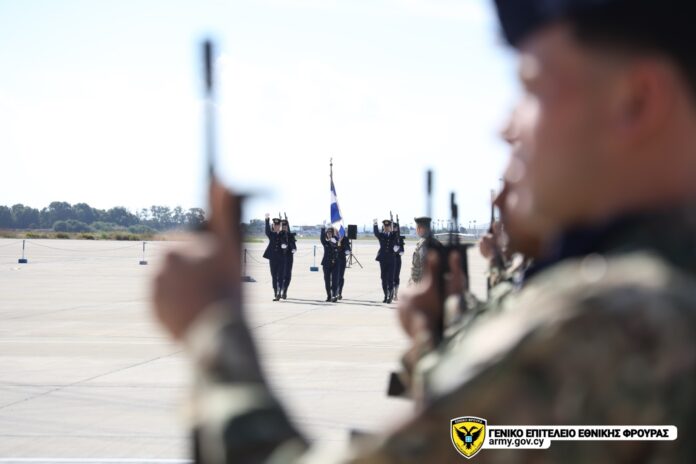 kypros-eortasmos-aeroporias-paphos-2025-2