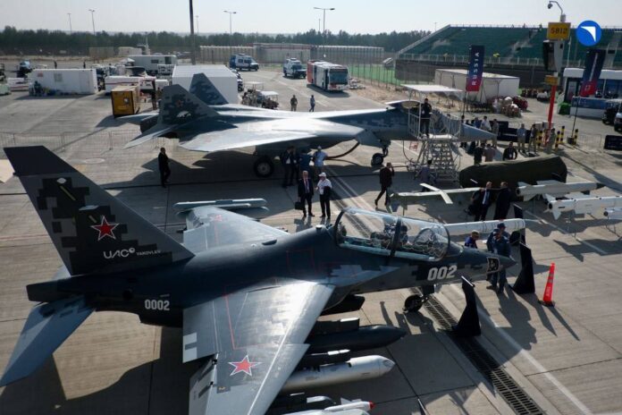 su-57 dubai air show 2025