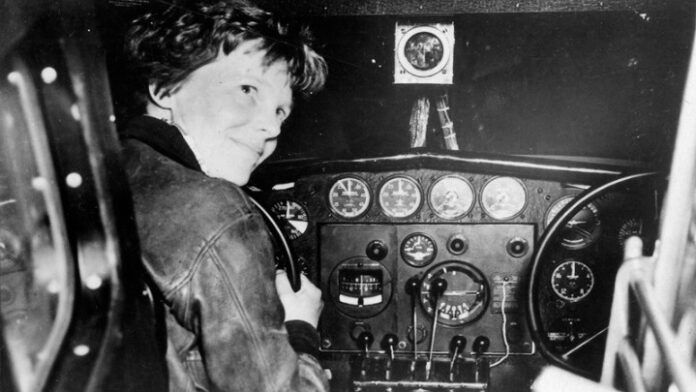 w15-140043AmeliaEarhart.jpg