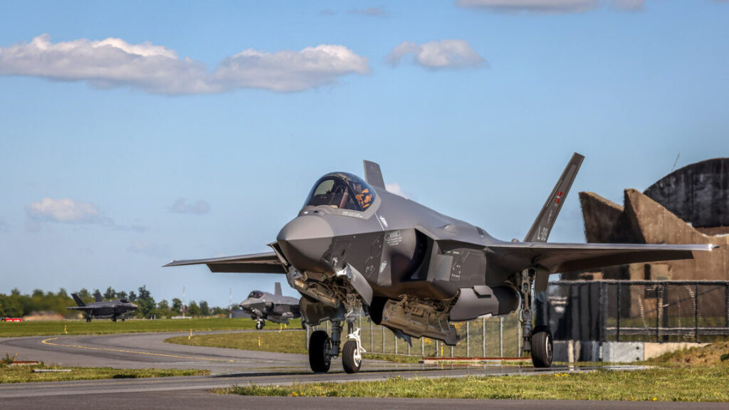 &Delta;&alpha;&nu;&iota;&kappa;ό F-35A &sigma;&epsilon; &pi;&tau;ή&sigma;&eta;