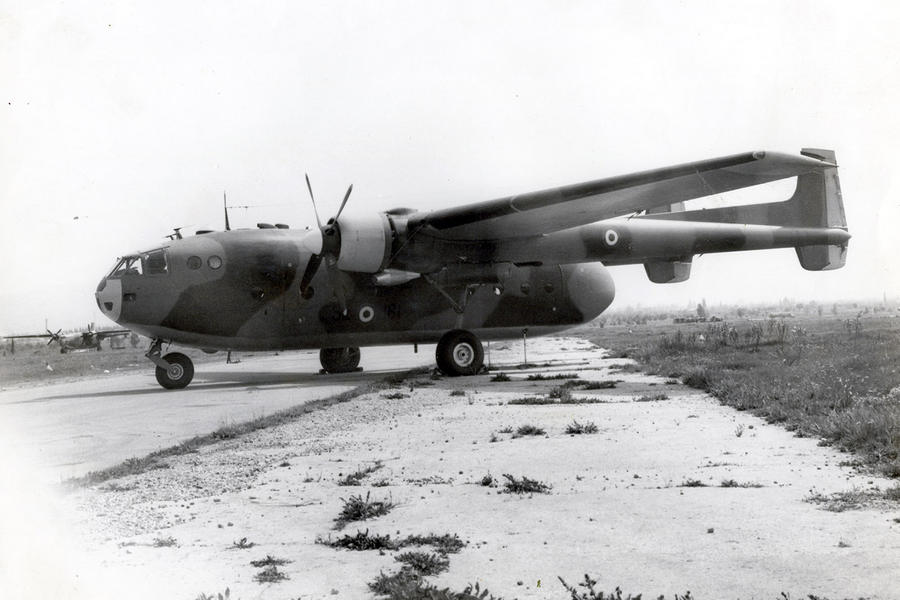 &Epsilon;&lambda;&lambda;&eta;&nu;&iota;&kappa;ό Nord N.2501D Noratlas &tau;&eta;&sigmaf; 354 &Mu;&omicron;ί&rho;&alpha;&sigmaf; &Mu;&epsilon;&tau;&alpha;&phi;&omicron;&rho;ώ&nu;