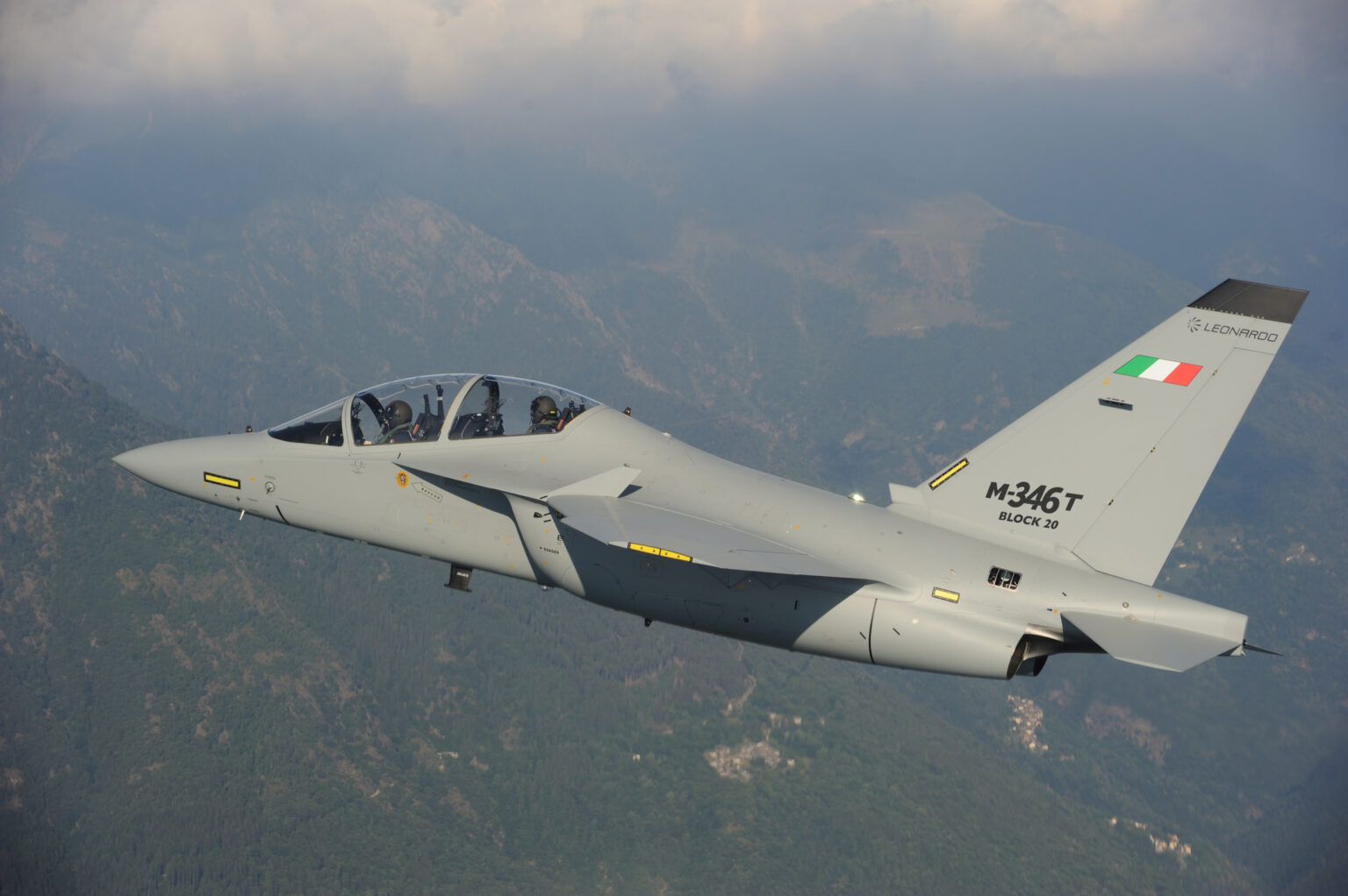 Νέα εξαγωγική επιτυχία του M-346, τώρα σε... ιδιώτες στον Καναδά - ΠΤΗΣΗ
