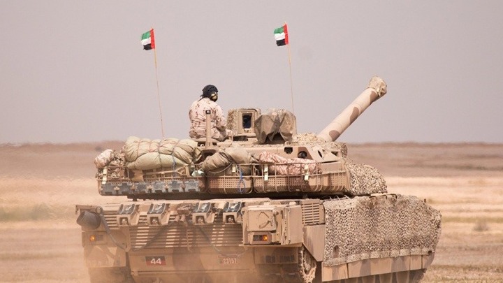 &Sigma;&alpha;&omicron;&upsilon;&delta;&alpha;&rho;&alpha;&beta;&iota;&kappa;ό ά&rho;&mu;&alpha; M1 Abrams &sigma;&epsilon; &sigma;&tau;&rho;&alpha;&tau;&iota;&omega;&tau;&iota;&kappa;ή ά&sigma;&kappa;&eta;&sigma;&eta;