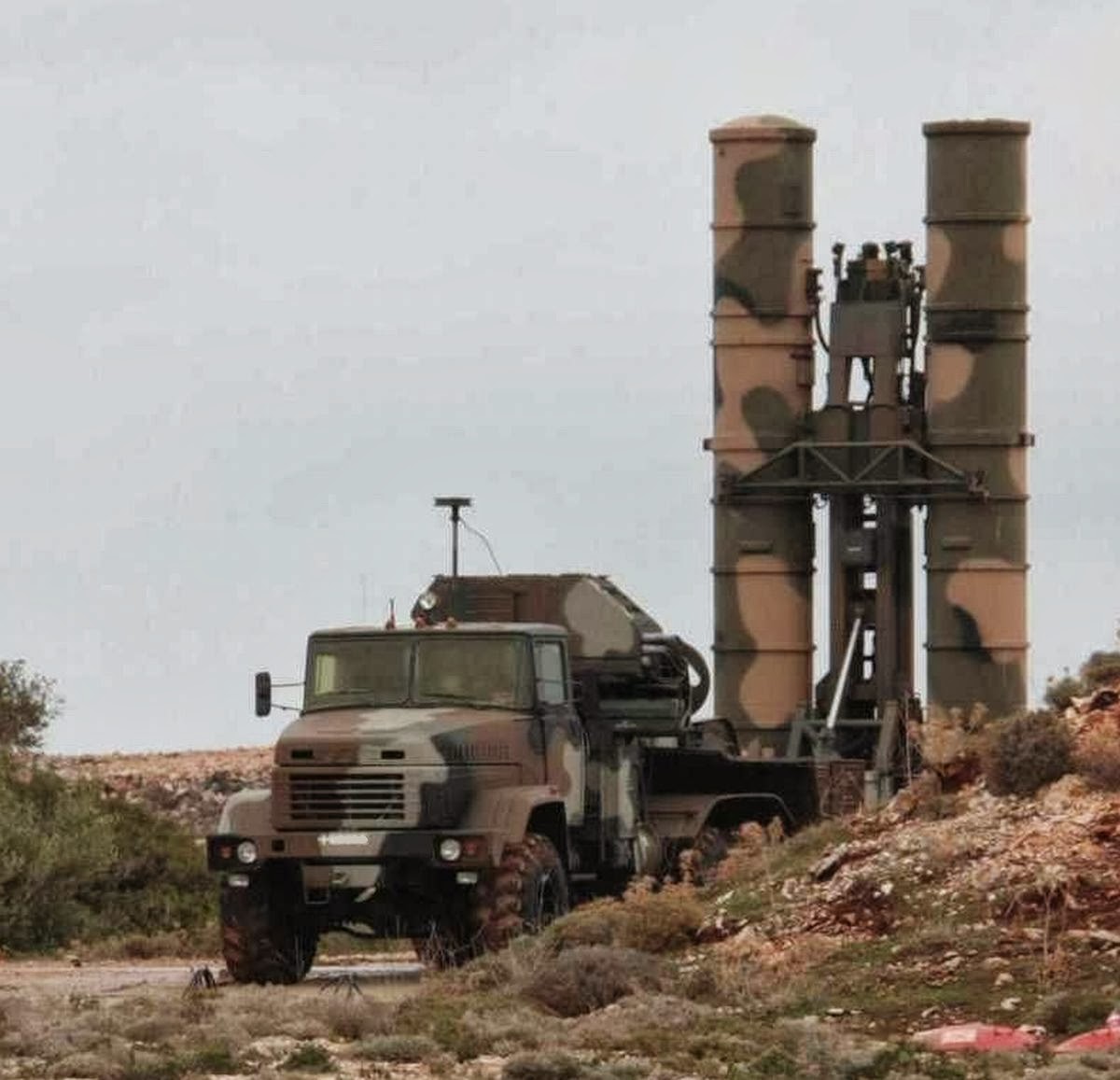 &Epsilon;&kappa;&tau;ό&xi;&epsilon;&upsilon;&sigma;&eta; &beta;&lambda;ή&mu;&alpha;&tau;&omicron;&sigmaf; &alpha;&pi;ό &epsilon;&lambda;&lambda;&eta;&nu;&iota;&kappa;ό &sigma;ύ&sigma;&tau;&eta;&mu;&alpha; S-300