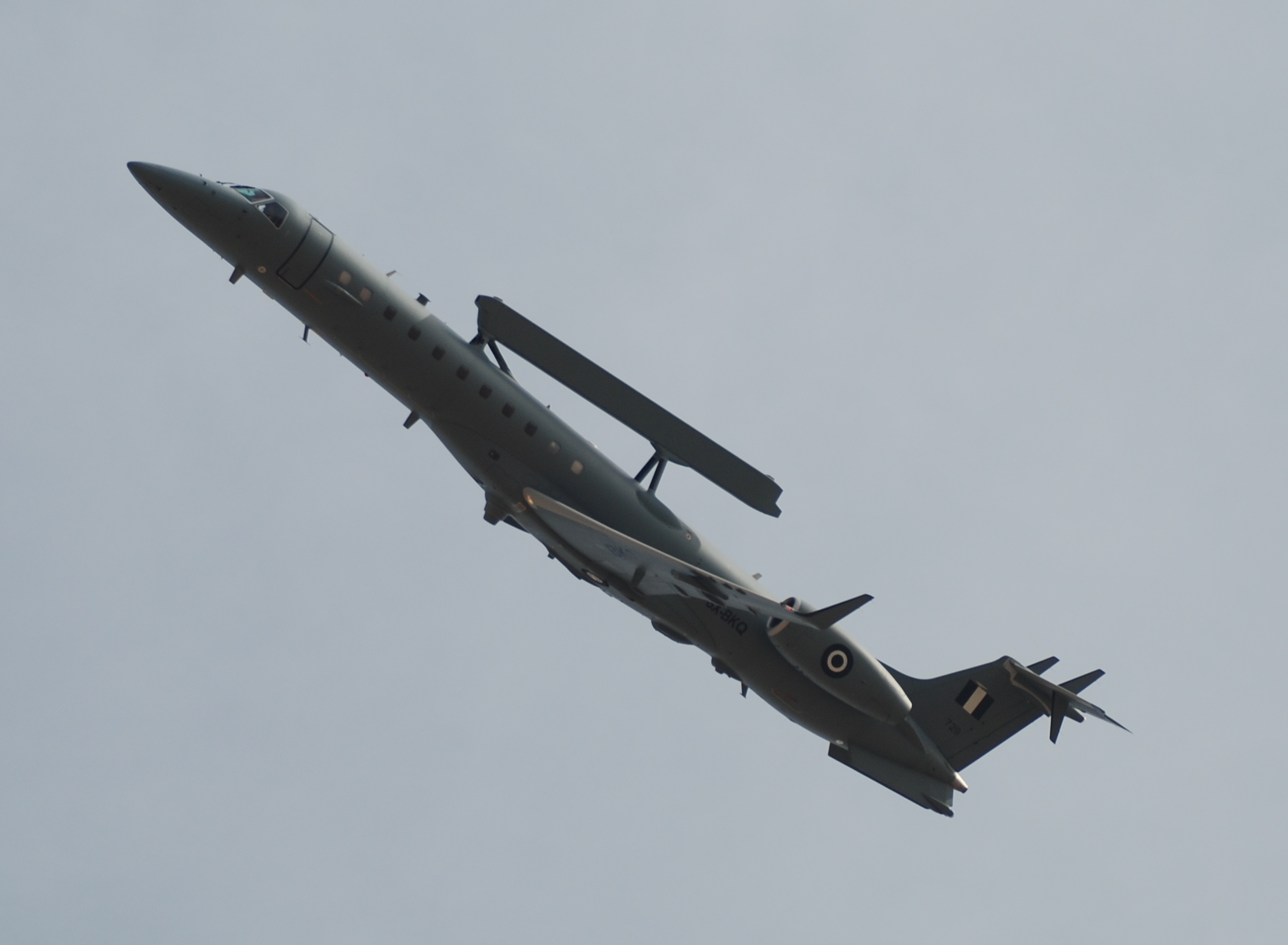 &Epsilon;&lambda;&lambda;&eta;&nu;&iota;&kappa;ό EMB-145H Erieye &sigma;&epsilon; &alpha;&pi;ό&tau;&omicron;&mu;&eta; ά&nu;&omicron;&delta;&omicron; &mu;&epsilon; &omicron;&rho;&alpha;&tau;ή &tau;&eta;&nu; &kappa;&epsilon;&rho;&alpha;ί&alpha; &tau;&omicron;&upsilon; &rho;&alpha;&nu;&tau;ά&rho;