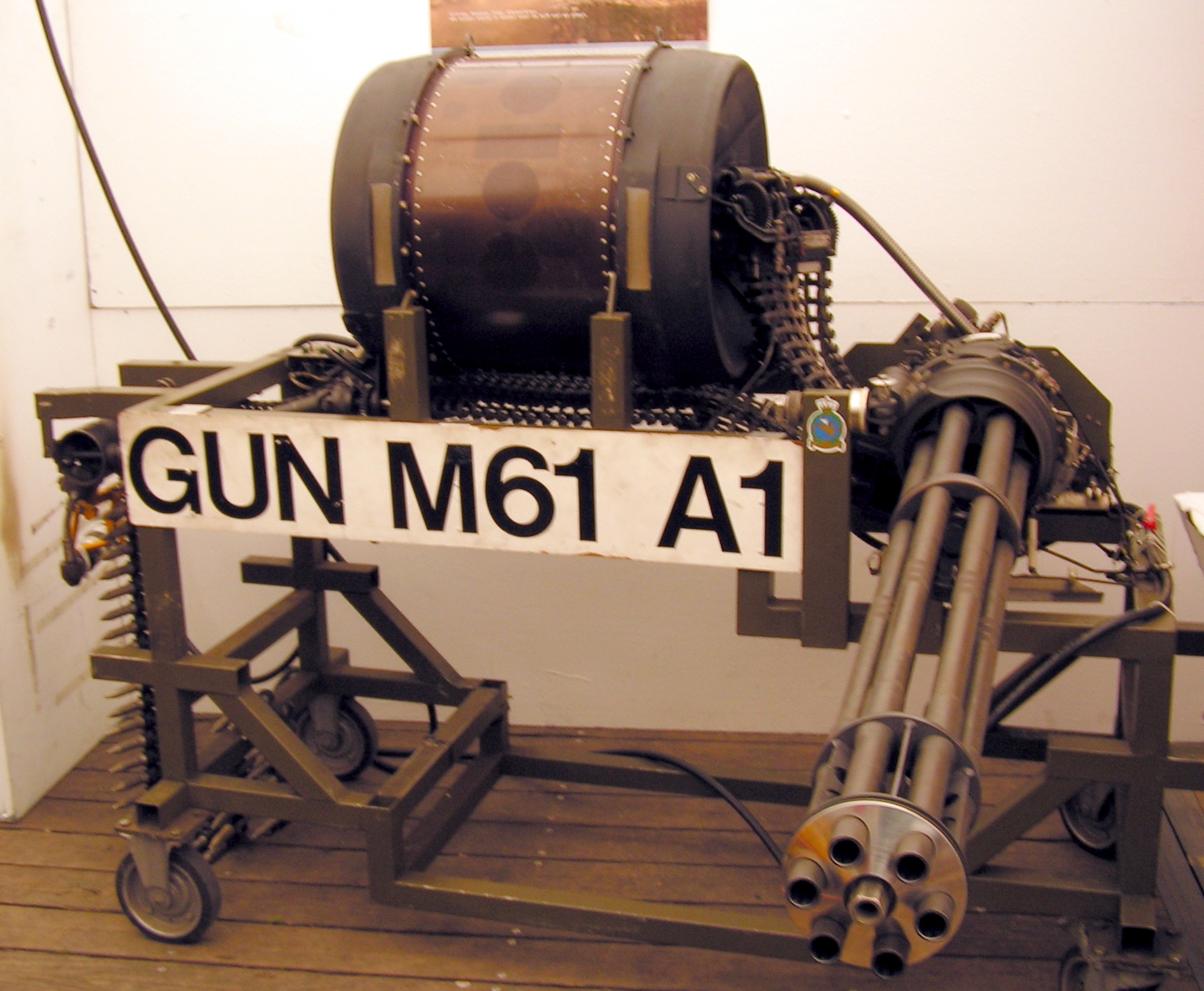 &Pi;&upsilon;&rho;&omicron;&beta;ό&lambda;&omicron; M61 &tau;&omicron;&upsilon; F-16 &sigma;&epsilon; έ&kappa;&theta;&epsilon;&sigma;&eta;