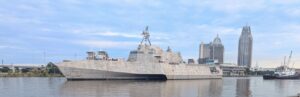 Το LCS USS Pierre αναχωρεί από το ναυπηγείο της Austal USA στο Μόμπιλ