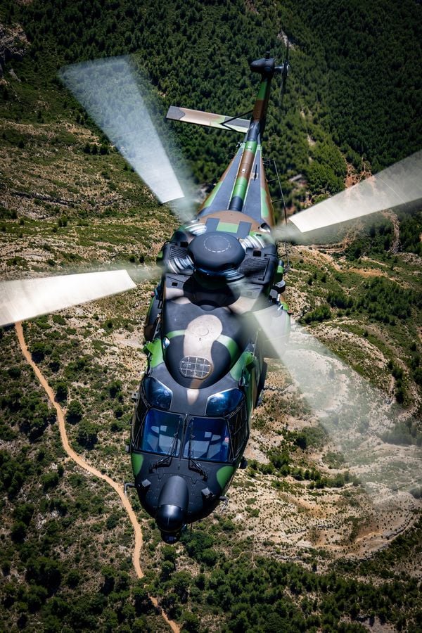&Kappa;&alpha;&tau;&alpha;&kappa;ό&rho;&upsilon;&phi;&eta; &lambda;ή&psi;&eta; NH90 Standard 2 &pi;ά&nu;&omega; &alpha;&pi;ό &omicron;&rho;&epsilon;&iota;&nu;ό έ&delta;&alpha;&phi;&omicron;&sigmaf;