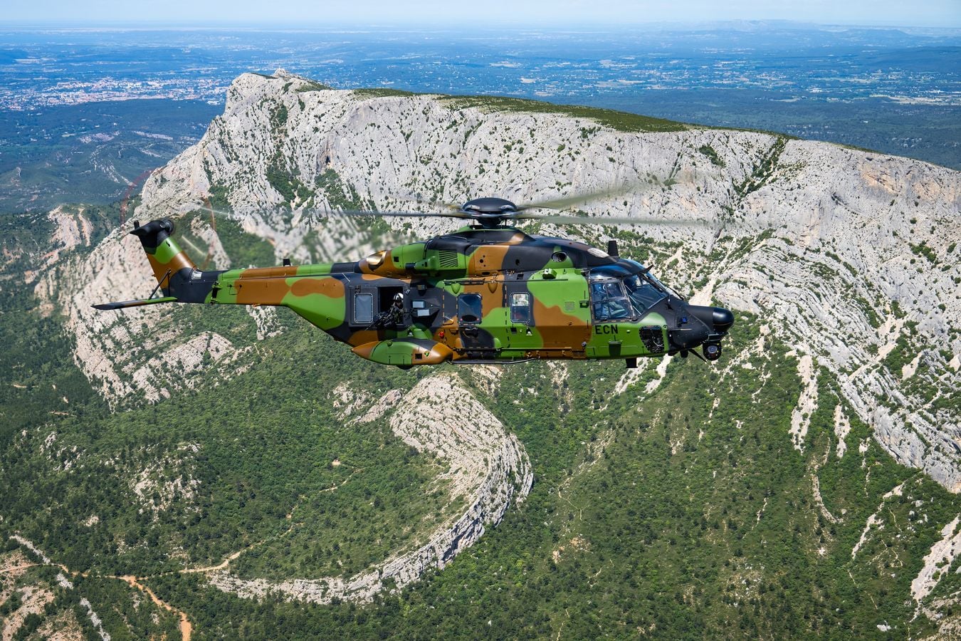 &Pi;&lambda;&epsilon;&upsilon;&rho;&iota;&kappa;ή ά&pi;&omicron;&psi;&eta; NH90 Standard 2 &sigma;&epsilon; &pi;&tau;ή&sigma;&eta;