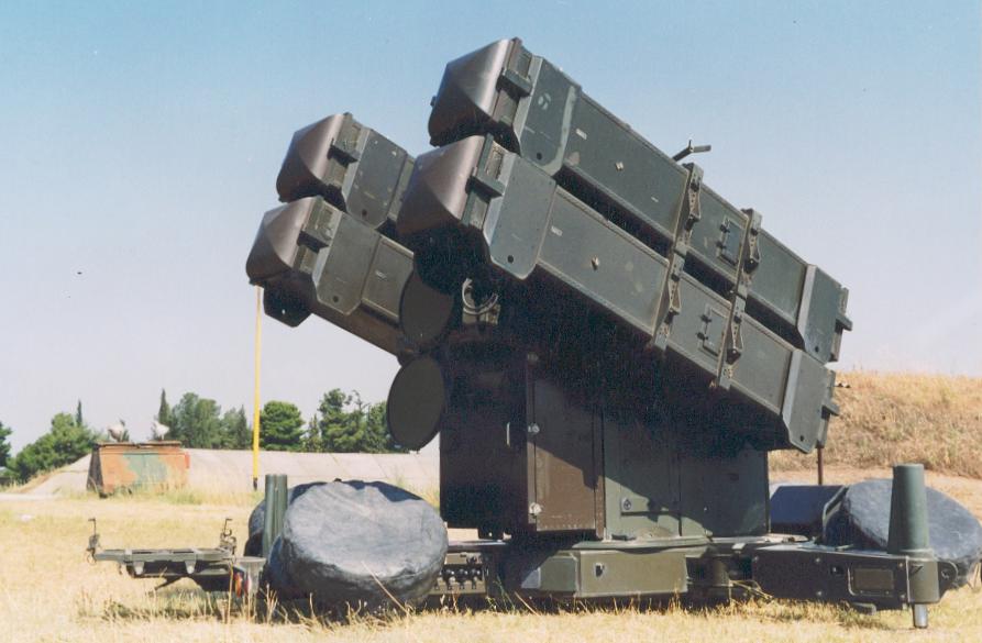 Ελληνικός τετραπλός εκτοξευτής πυραύλων RIM-7M Sparrow του συστήματος ΒΕΛΟΣ