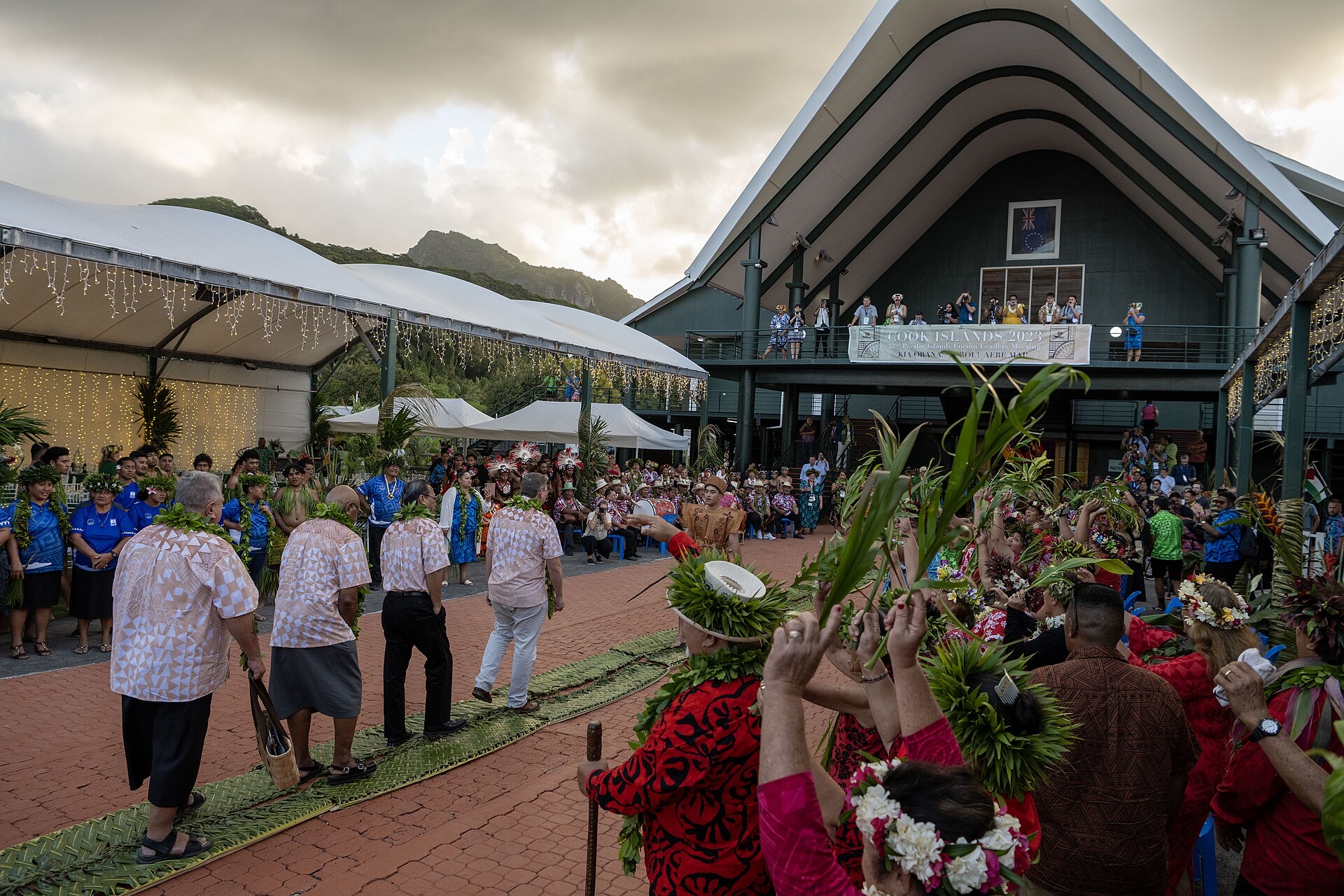 Αντιπρόσωποι κρατών σε τελετή έναρξης του Pacific Islands Forum