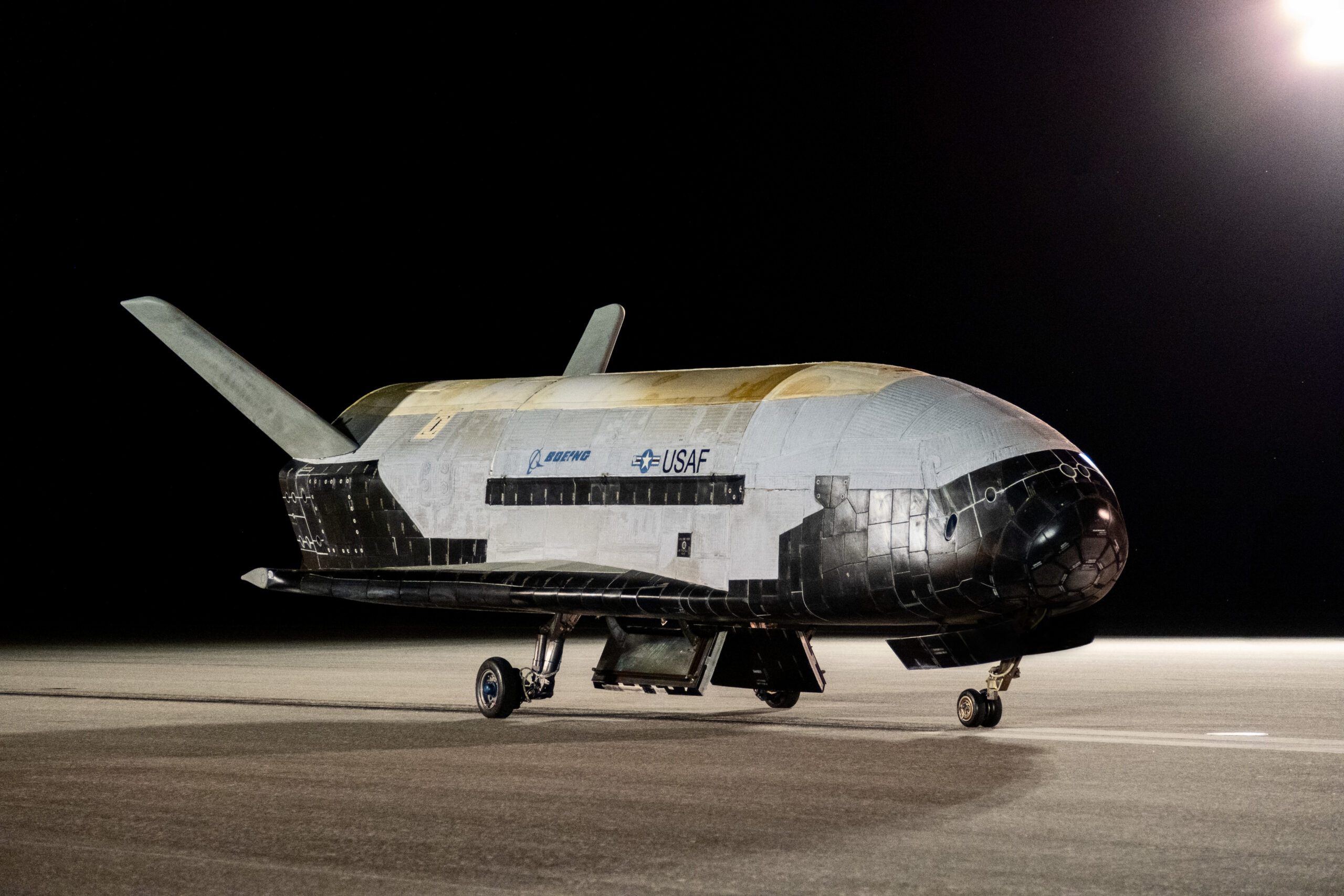 &Tau;&omicron; &mu;&eta; &epsilon;&pi;&alpha;&nu;&delta;&rho;&omega;&mu;έ&nu;&omicron; &tau;&rho;&omicron;&chi;&iota;&alpha;&kappa;ό ό&chi;&eta;&mu;&alpha; X-37B &mu;&epsilon;&tau;ά &tau;&eta;&nu; &pi;&rho;&omicron;&sigma;&gamma;&epsilon;ί&omega;&sigma;&eta; &sigma;&tau;&iota;&sigmaf; &Eta;&Pi;&Alpha;