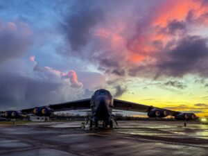 Αμερικανικό βομβαρδιστικό B-52H στη βάση RAF Fairford