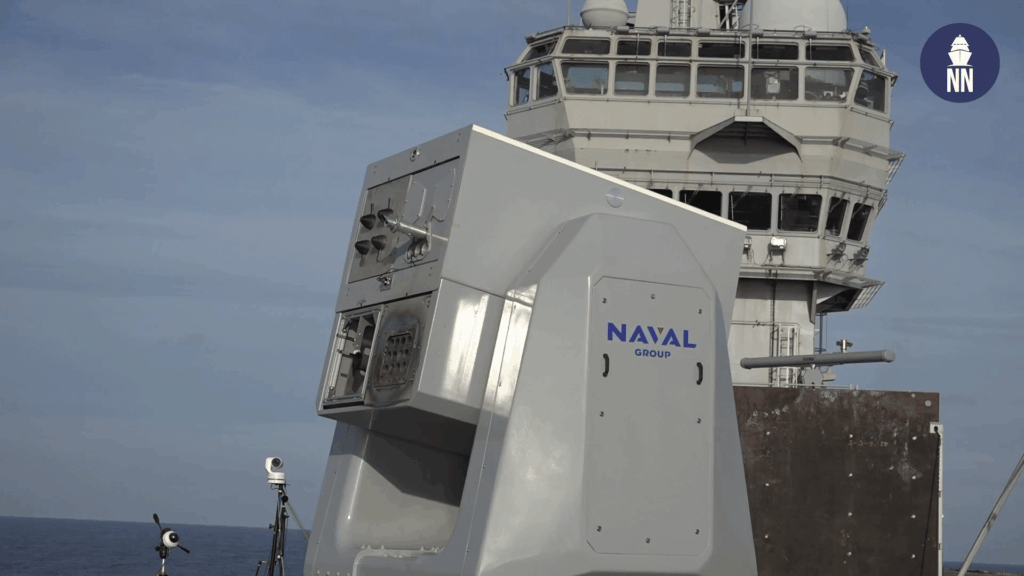 Το σύστημα Rampart της Naval Group σε δοκιμή πάνω σε ελικοπτεροφόρο κλάσης Mistral