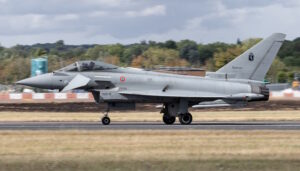Eurofighter Typhoon της Ιταλικής Αεροπορίας σε διάδρομο